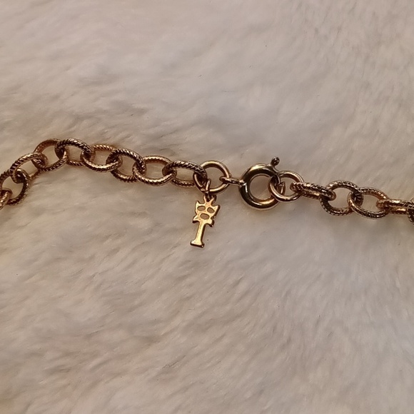 367. TRIFARI ROPE CHAIN GOLD TONE 29" - Picture 3 of 4